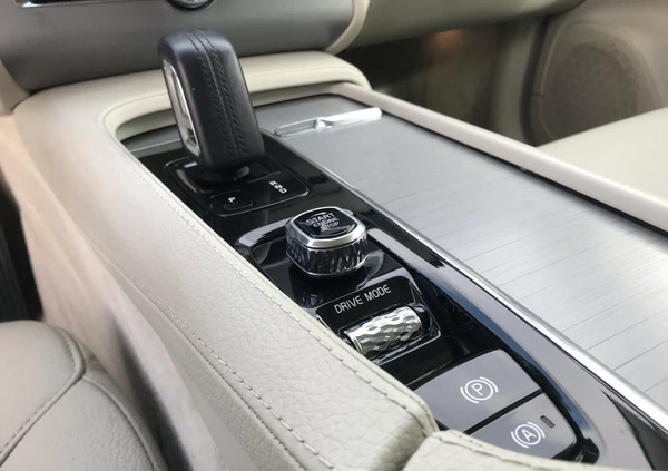 Volvo XC 90 cena 179900 przebieg: 132000, rok produkcji 2019 z Kwidzyn małe 781